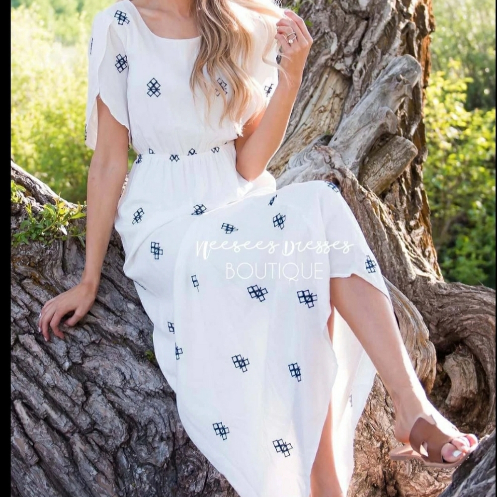 Neesee's dresses maxi dress